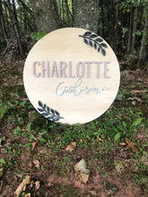Load image into Gallery viewer, Round Nursery Sign with Leaf Motif - Elegant Baby Room Decor